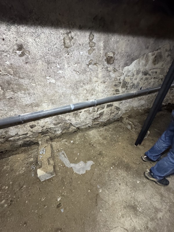 Diagnostic humidité et remontées capillaires dans une maison ancienne à Villefranche-sur-Saône : analyse du bâti et solution EVO durable de préservation