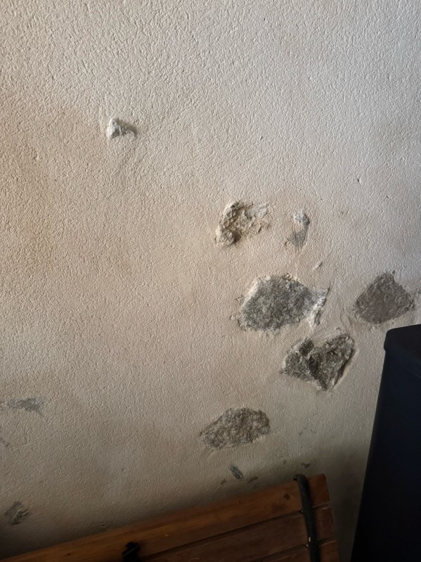 Humidité en copropriété à Paris : traitement des caves, remontées capillaires et ventilation d’air