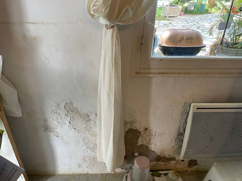 Pathologies de l'humidité à marseille sur maison trouver un expert