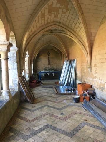 Traitement de l'humidité par capillarité d'une Abbaye avec l'Architecte Monsieur Bernard Ruel à Poitiers