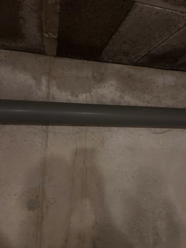 Quelles techniques Axe Assèchement utilise-t-il pour les problèmes d'infiltrations d'eau ?
