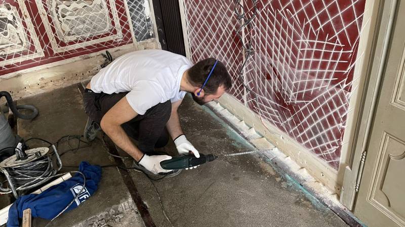 Mas provençal dans les Alpilles à Saint-Rémy-de-Provence : assèchement EVO et étanchéité des murs préservation d’un patrimoine ancien